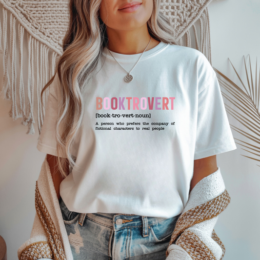 Booktrovert Women's Tee
